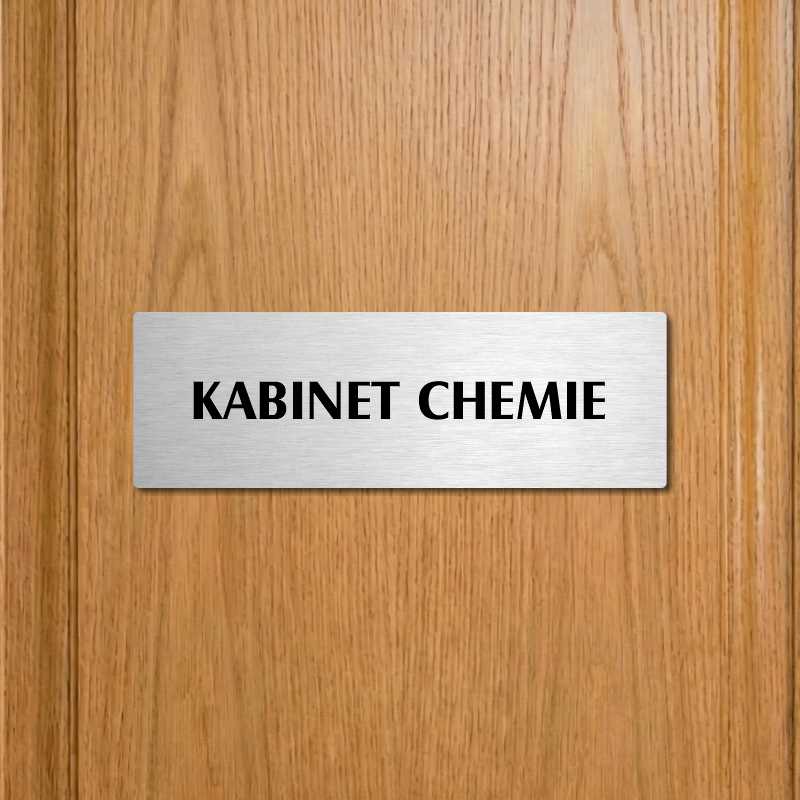 Kabinet chemie, 200x66mm, zlatá popiska s rámečkem